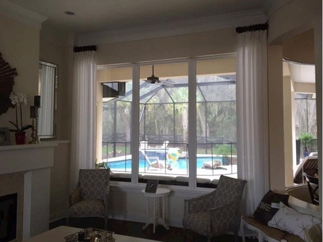 Hunter Douglas Dealer Image